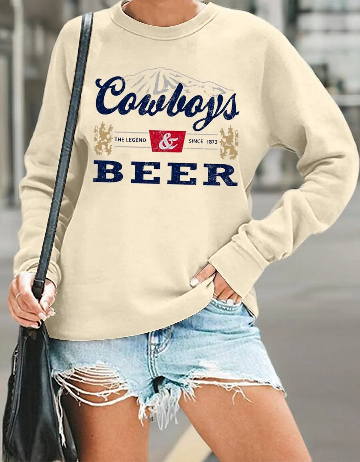 RFBIQI Cowboys & Beer Sweatshirt Women Country Music Shirt Funny Drinking Pullover Top Casual Crew Neck Long Sleeve Rodeo Tee
