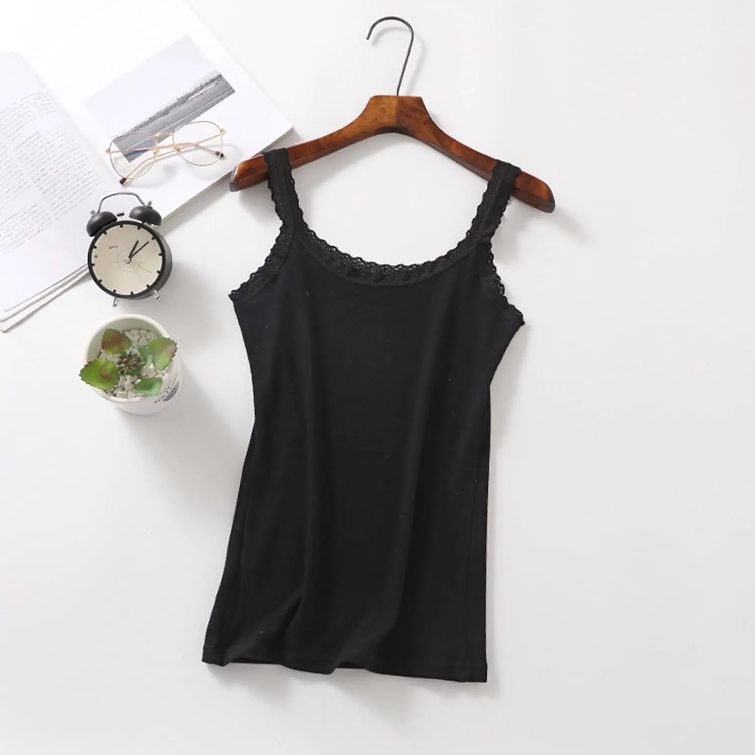 Women's Cotton Camisole Tank Tops Loose Fit Lace Trim Sexy 2025 Summer Crew Neck Sleeveless Going Out Tops Basic Tee