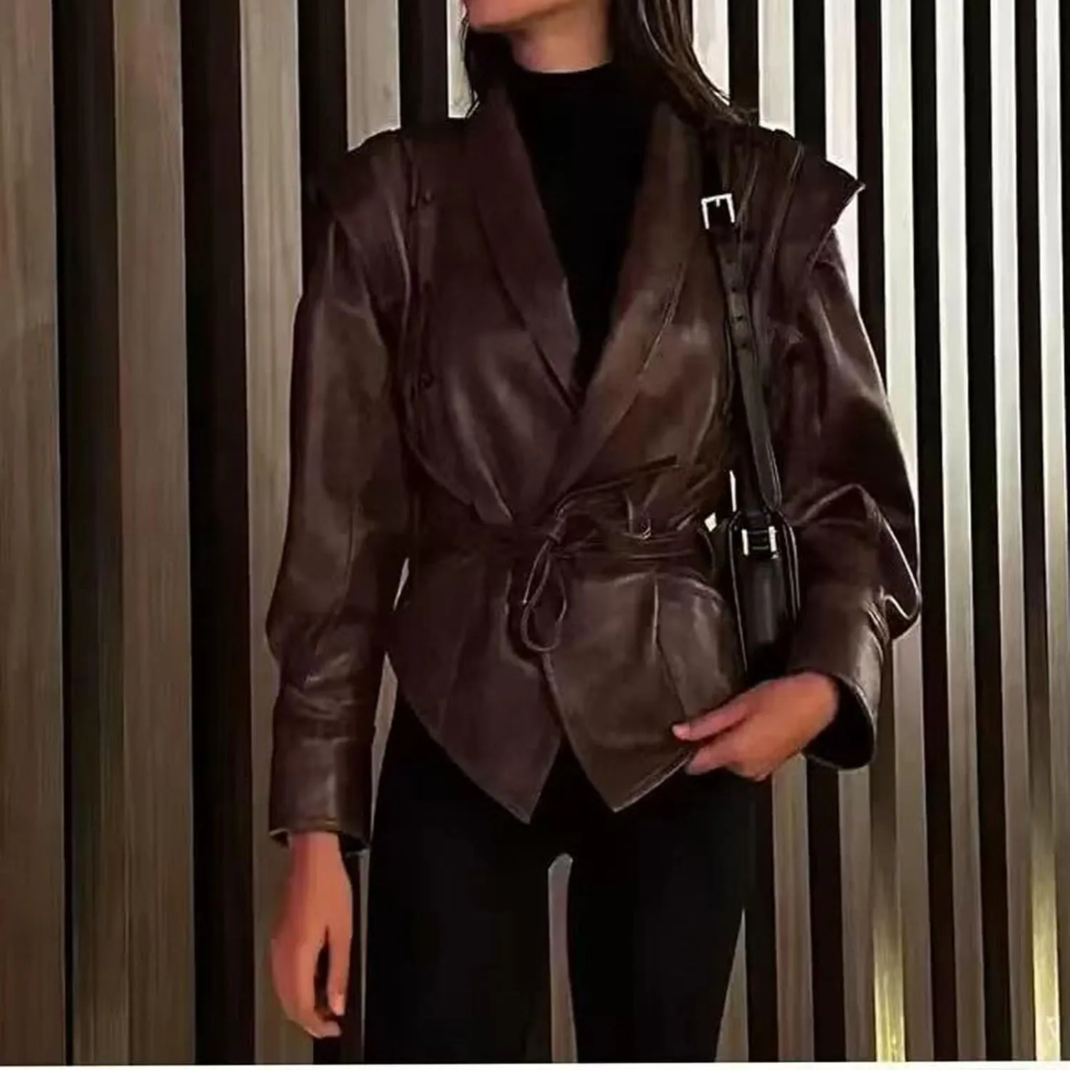 Womens Retro Lapel Faux Leather Jacket Casual Moto Jackets Fall Outfits for Women Bomber Jacket Slim Fit Coat(Brown,Medium)